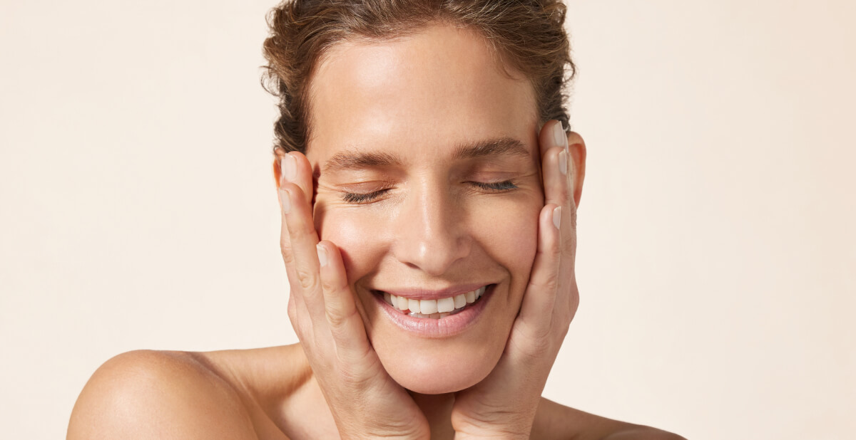 What causes wrinkles?