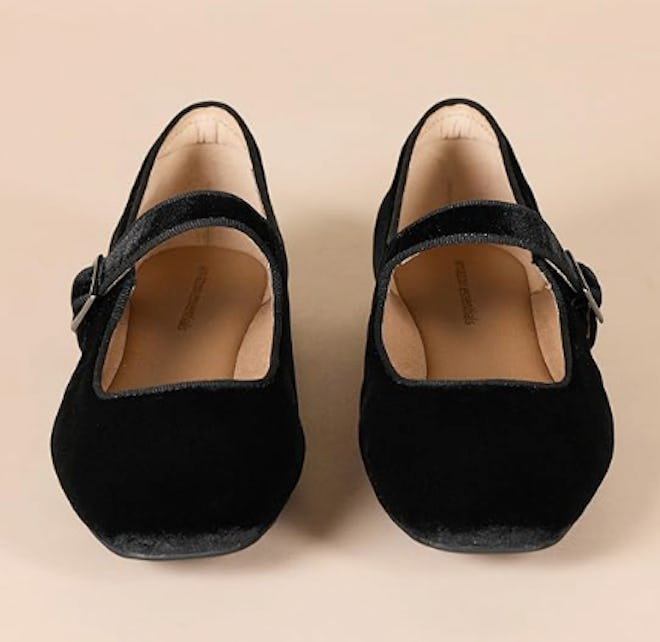 Amazon Essentials Mary Jane Ballet Flats